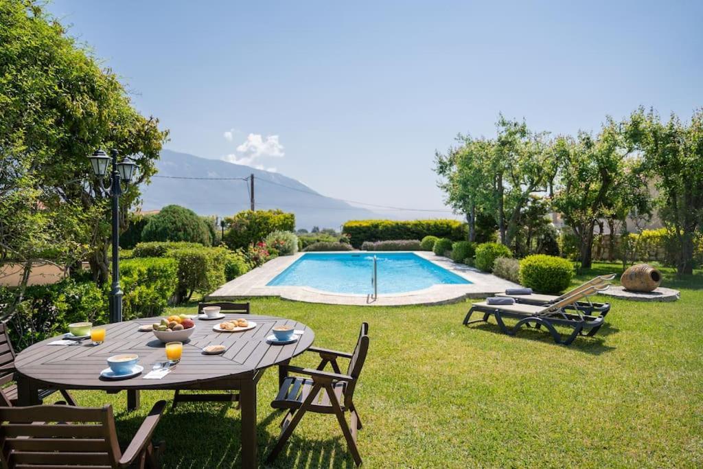Villa Loukia Спартія Екстер'єр фото